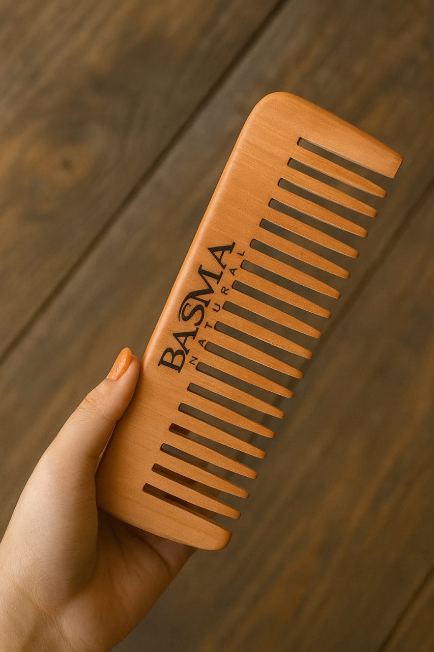 مشط خشبي للشعر